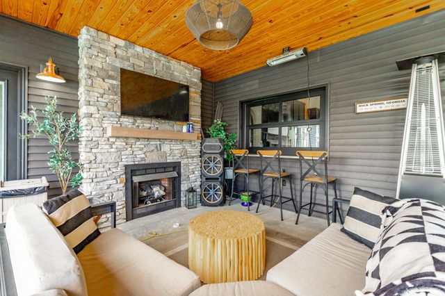 686 Bell Road, Lafayette, GA 30728