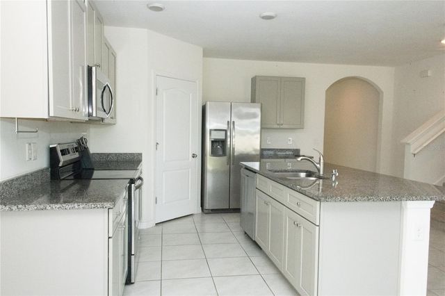 3940 SILVERSTREAM TERRACE, Sanford, FL 32771