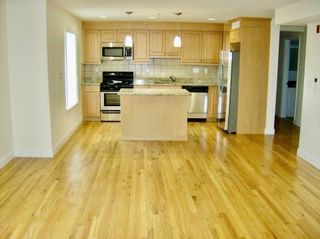 24 Arsenal St. 41, Watertown, MA 02472