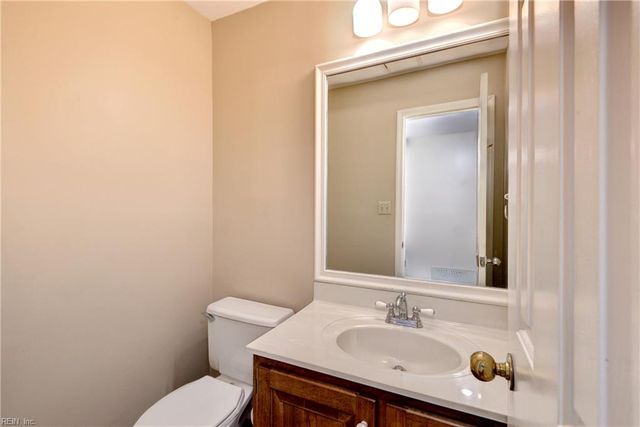 105 Moodys RN, Williamsburg, VA 23185