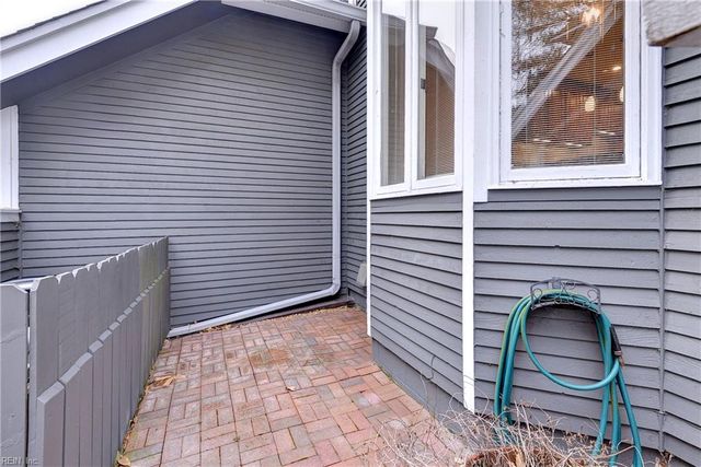 105 Moodys RN, Williamsburg, VA 23185