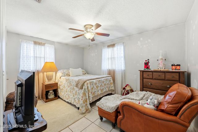 7047 DELISLE Drive, Jacksonville, FL 32244