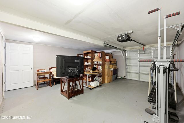 7047 DELISLE Drive, Jacksonville, FL 32244