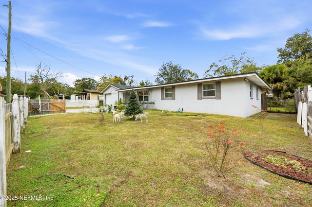 7047 DELISLE Drive, Jacksonville, FL 32244