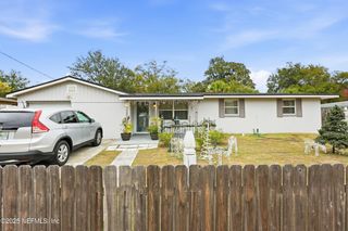 7047 DELISLE Drive, Jacksonville, FL 32244