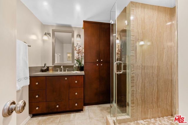 2160 Century Parkway 1712, Los Angeles, CA 90067