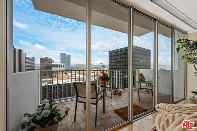 2160 Century Parkway 1712, Los Angeles, CA 90067