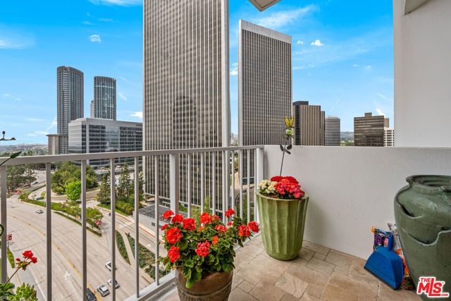 2160 Century Parkway 1712, Los Angeles, CA 90067