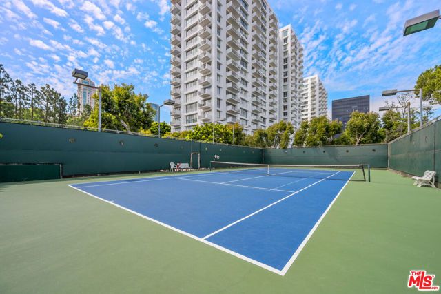 2160 Century Parkway 1712, Los Angeles, CA 90067