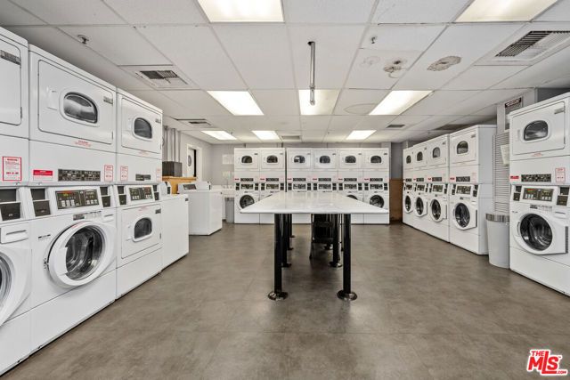 2160 Century Parkway 1712, Los Angeles, CA 90067