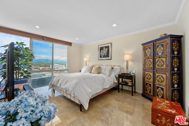 2160 Century Parkway 1712, Los Angeles, CA 90067