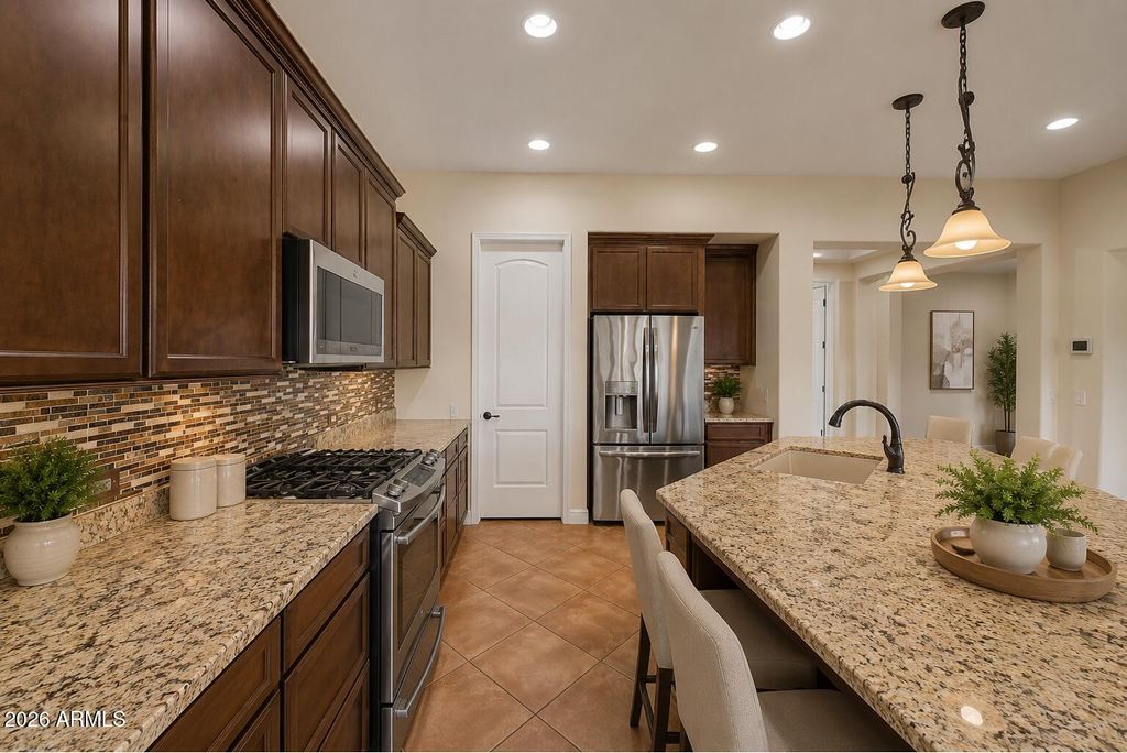16819 W CORONADO Road, Goodyear, AZ 85395 — photo 5