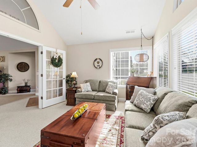 116 Summerfield Place, Flat Rock, NC 28731