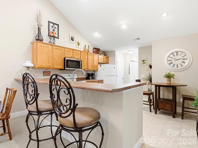 116 Summerfield Place, Flat Rock, NC 28731