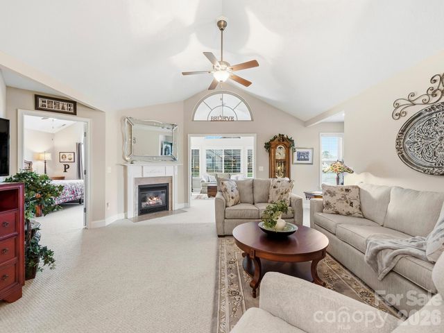 116 Summerfield Place, Flat Rock, NC 28731