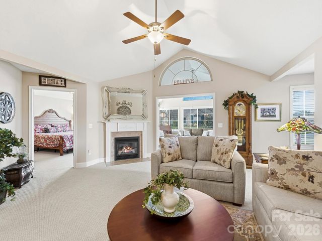 116 Summerfield Place, Flat Rock, NC 28731