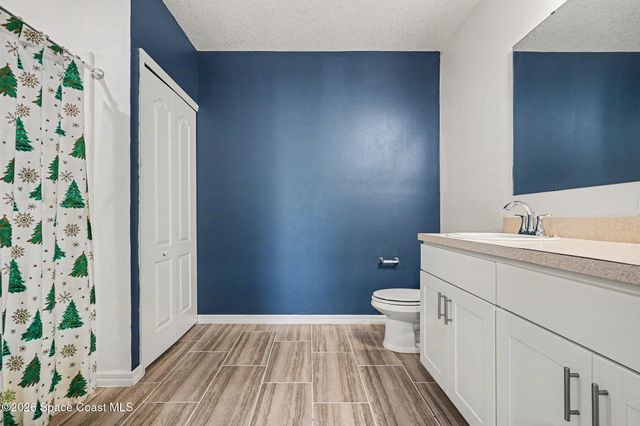 414 Hancock Street SW, Palm Bay, FL 32908