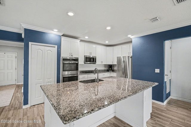 414 Hancock Street SW, Palm Bay, FL 32908