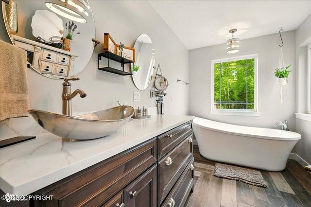 3915 W Demaree Circle, Wasilla, AK 99623