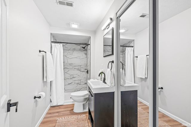 1828 Woodland Drive, Elkhart, IN 46514