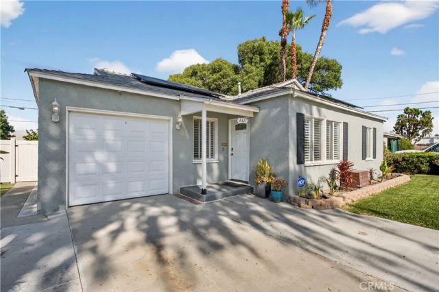 2321 Williamson, Fullerton, CA 92833