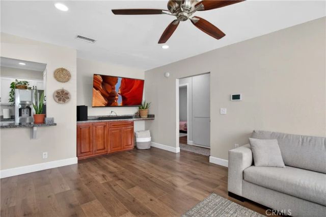 2321 Williamson, Fullerton, CA 92833