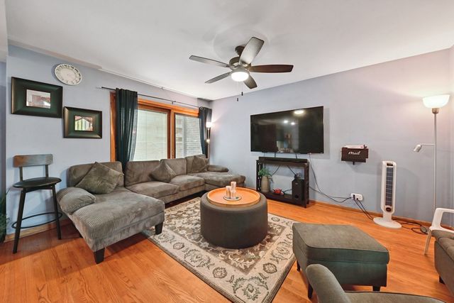 351 S Dominion Drive, Wood Dale, IL 60191