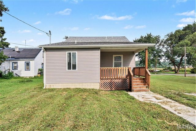 505 N 5th Street, Dupo, IL 62239