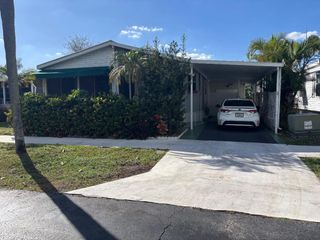 6567 NW 34th Avenue, Coconut Creek, FL 33073