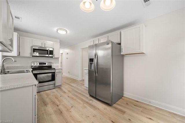 528 Lawrence Ridge, Lewisville, NC 27023
