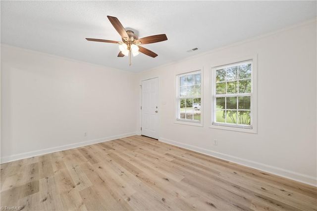 528 Lawrence Ridge, Lewisville, NC 27023