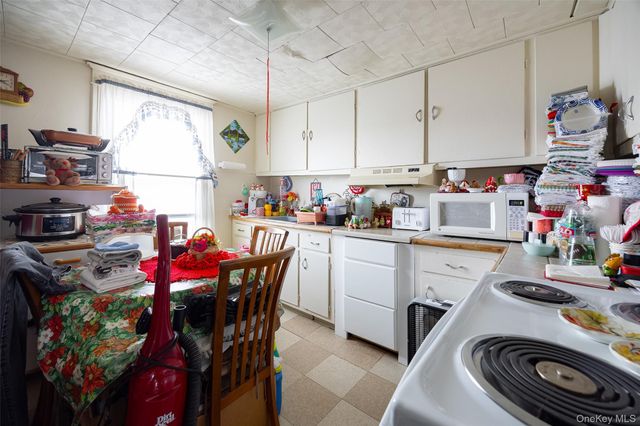 19-21 Church Street, Highland, NY 12528