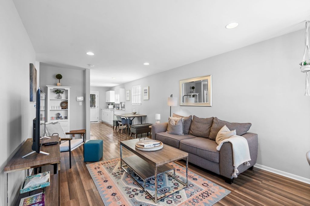 1122 2nd Ave, S, Nashville, TN 37210