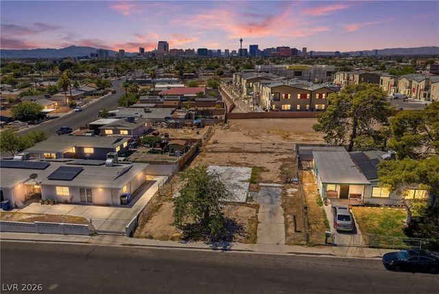 609 Gilday Avenue, North Las Vegas, NV 89030