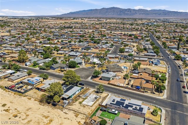 609 Gilday Avenue, North Las Vegas, NV 89030