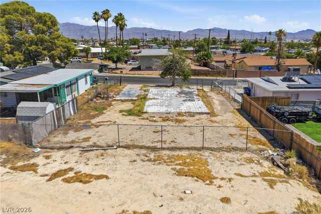 609 Gilday Avenue, North Las Vegas, NV 89030