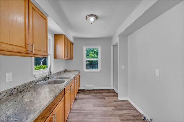 18304 Garden Boulevard, Warrensville Heights, OH 44128