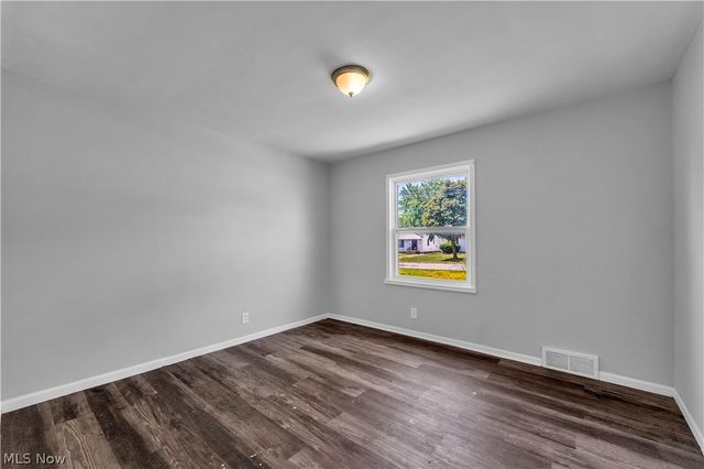 18304 Garden Boulevard, Warrensville Heights, OH 44128