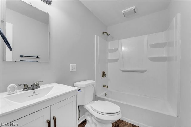 18304 Garden Boulevard, Warrensville Heights, OH 44128