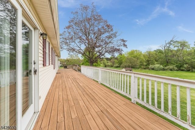 2 Michael Ln, East Amwell Twp., NJ 08551