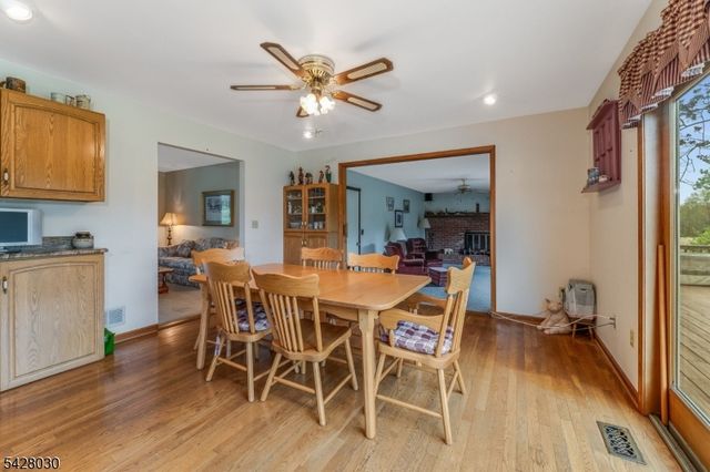 2 Michael Ln, East Amwell Twp., NJ 08551