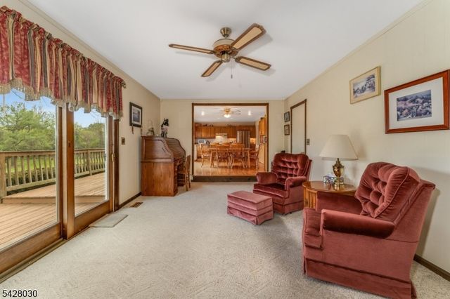 2 Michael Ln, East Amwell Twp., NJ 08551