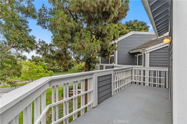8211 Mainsail Drive 202, Huntington Beach, CA 92646