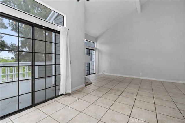 8211 Mainsail Drive 202, Huntington Beach, CA 92646