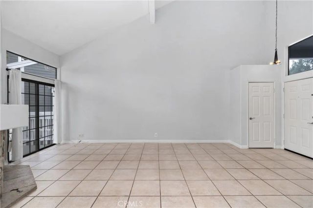 8211 Mainsail Drive 202, Huntington Beach, CA 92646