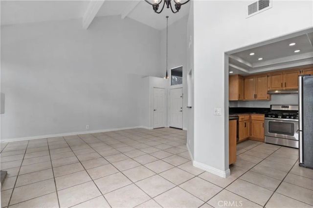 8211 Mainsail Drive 202, Huntington Beach, CA 92646