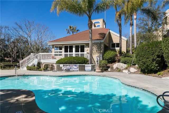 8211 Mainsail Drive 202, Huntington Beach, CA 92646