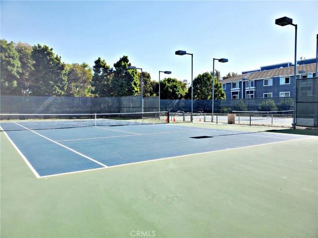 8211 Mainsail Drive 202, Huntington Beach, CA 92646