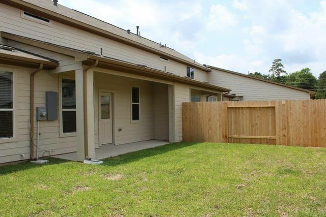12327 Dona Lane, Houston, TX 77044