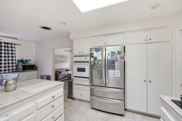 9389 Santa Maria Street, Ventura, CA 93004